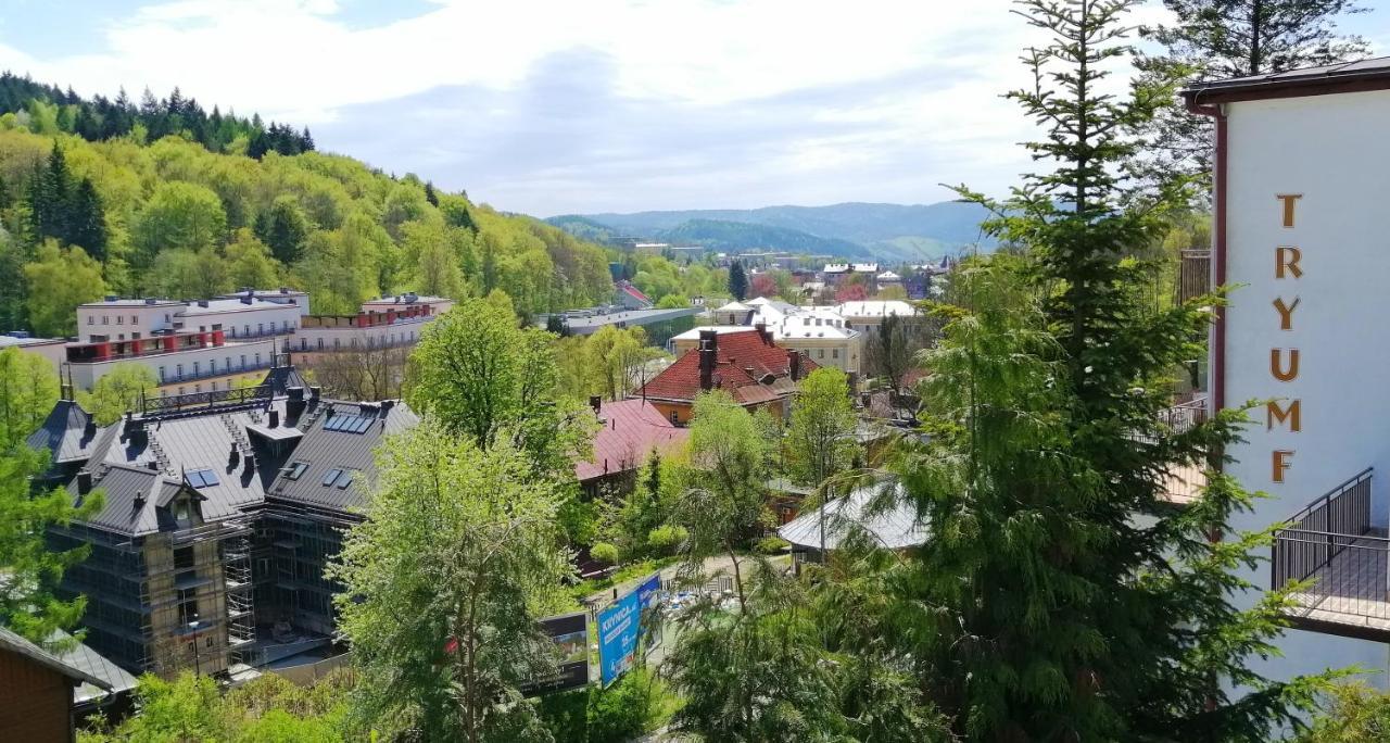 Domy Wczasowe Tryumfy Bed & Breakfast Krynica Exterior foto