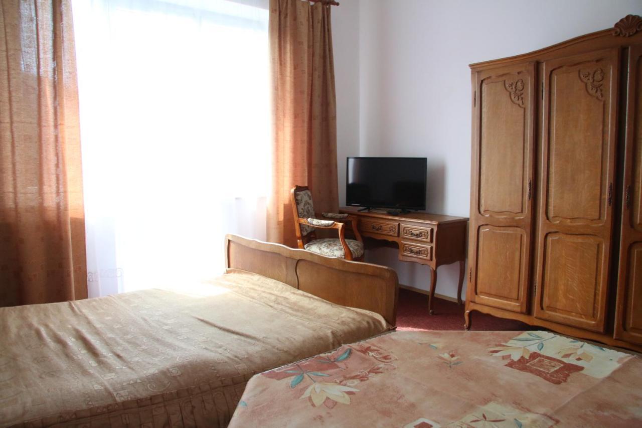 Domy Wczasowe Tryumfy Bed & Breakfast Krynica Exterior foto