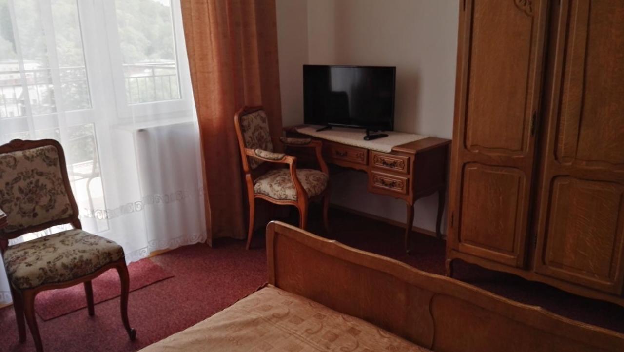 Domy Wczasowe Tryumfy Bed & Breakfast Krynica Exterior foto