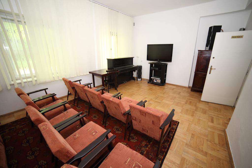 Domy Wczasowe Tryumfy Bed & Breakfast Krynica Exterior foto