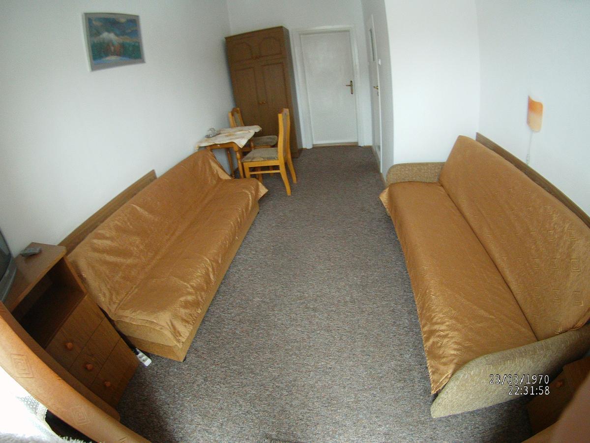 Domy Wczasowe Tryumfy Bed & Breakfast Krynica Exterior foto
